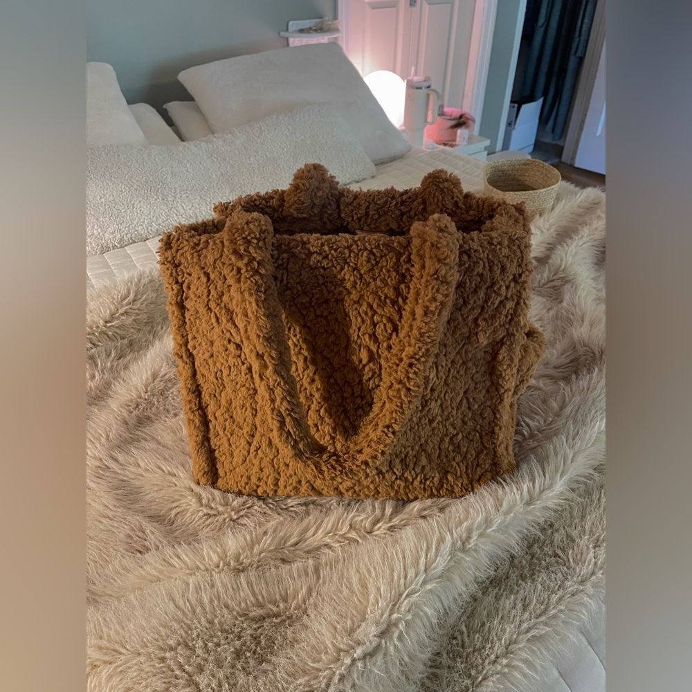 Teddy tote